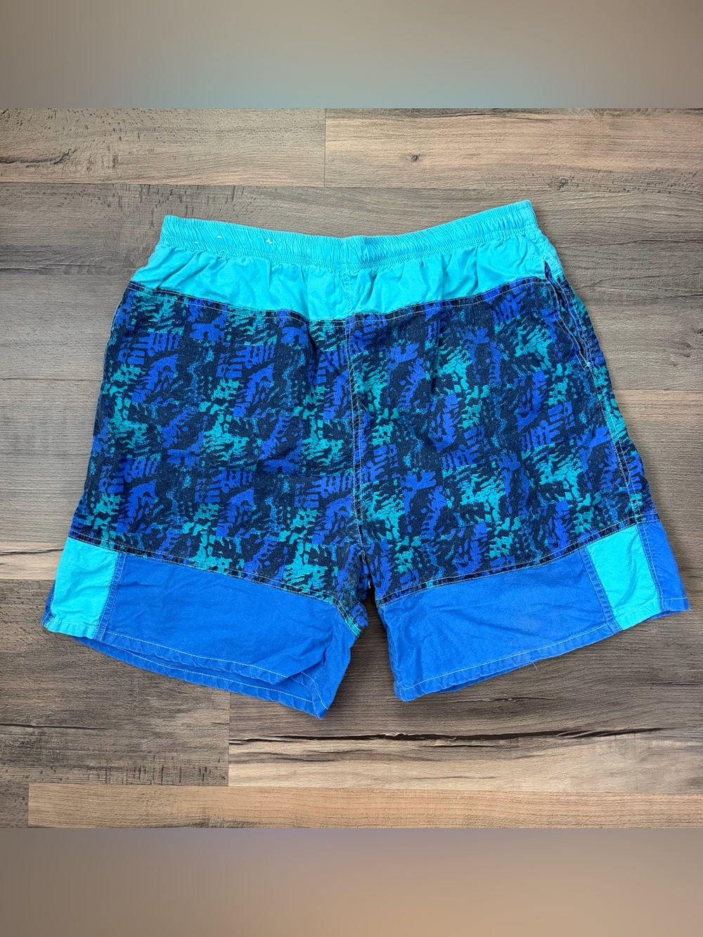 Vintage Drummer Boy Blue/Teal Graphic Print/Color Block Swim Shorts Size XL